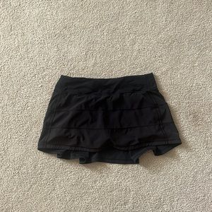Black Lululemon Pace Rival Skirt Short